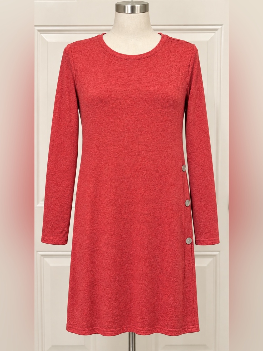 UVN Women's Red Long-Sleeve Button-Accent Knit Dress Size Large